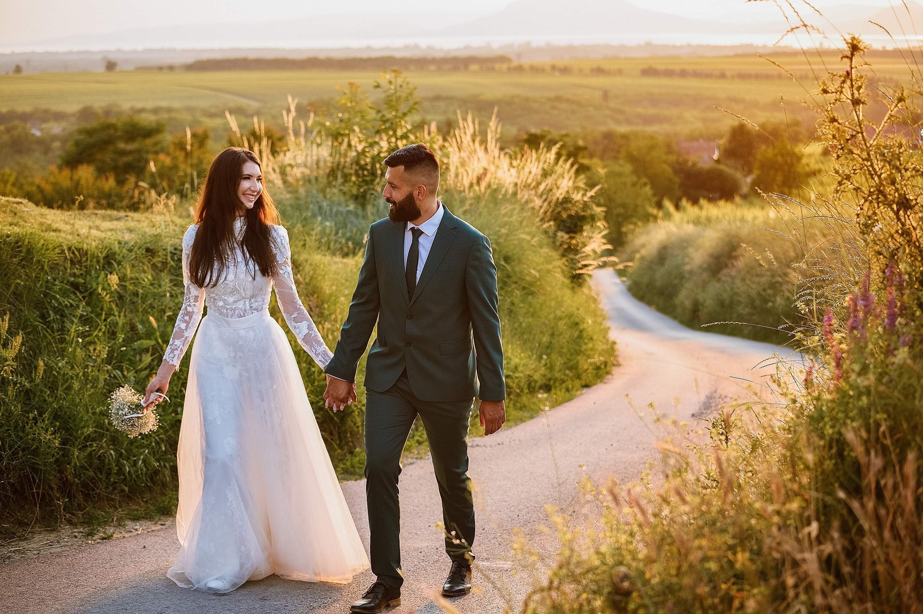 Események, menyasszonyok 10